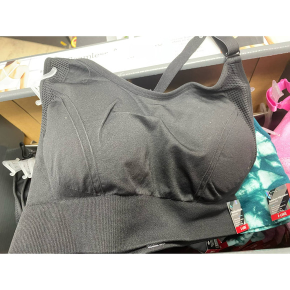 Member's Mark Ladies Seamless Adjustable Sports Bra - Black - XL - Picture 2 of 3